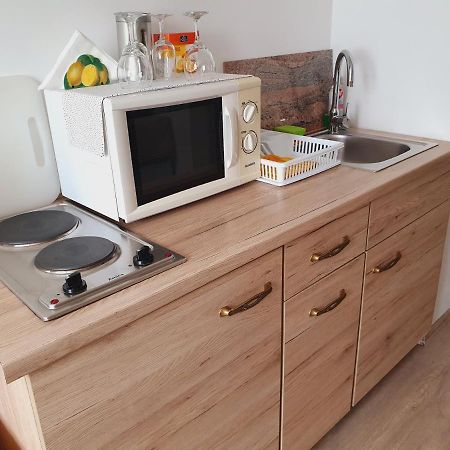 Karmelita Boutique Apartman Sopron Exterior foto